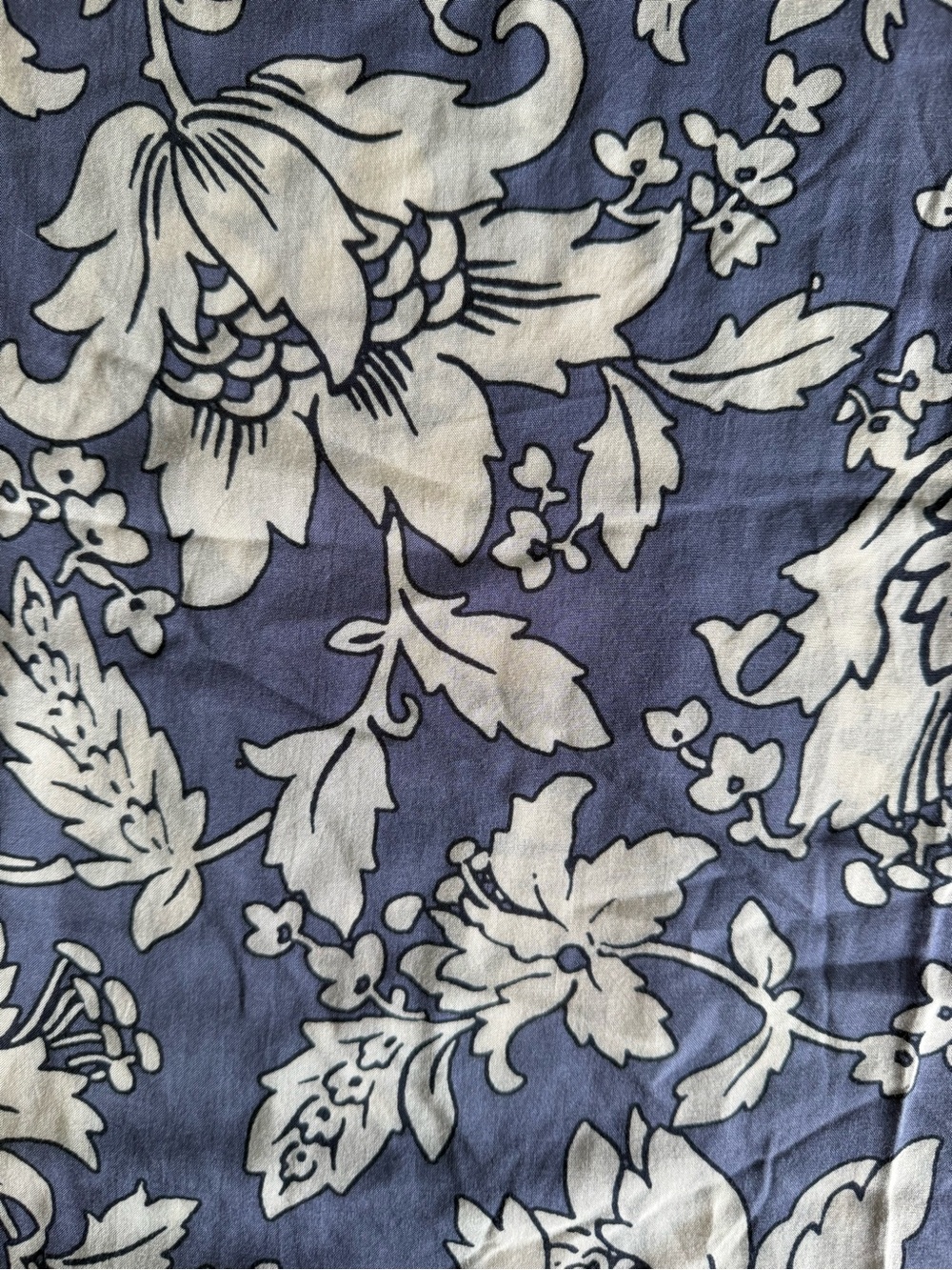 LOFT Blue Floral Botanical Midi Column Skirt Side Slits Size SP Petite - Picture 5 of 13